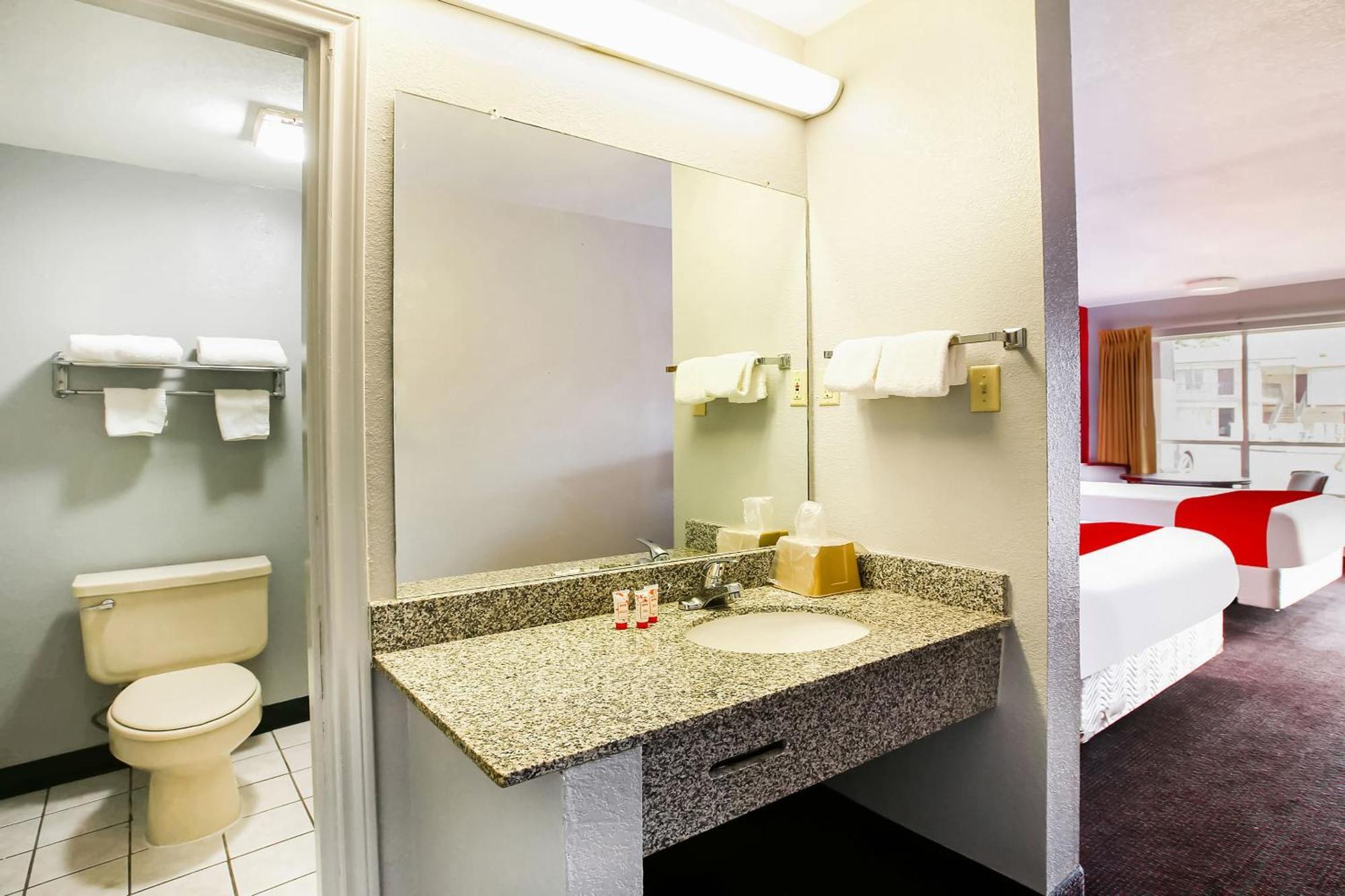 Oyo Hotel Texarkana North Heights Ar Hwy I-30 Zewnętrze zdjęcie